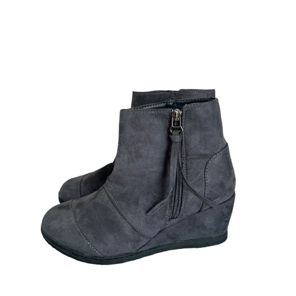 Toms Shoes - Tom’s Grey Suede Wedge Boots Woman’s size 7 NWOT